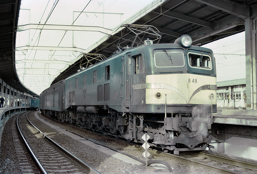 58048